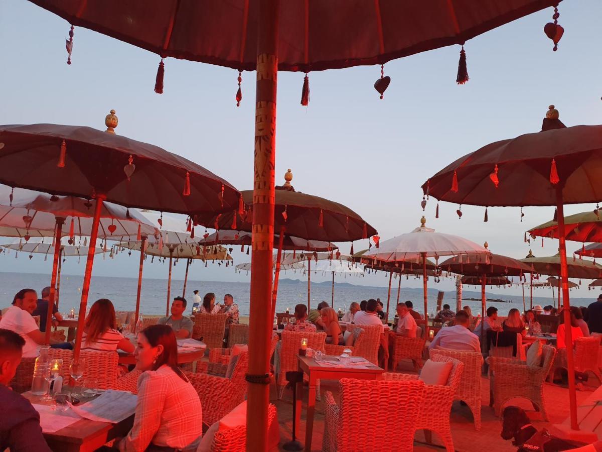 Studio Acces Direct A La Plage La Londe-les-Maures Bagian luar foto
